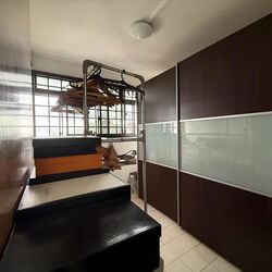 Blk 11 Holland Vista (Queenstown), HDB 3 Rooms #562080051